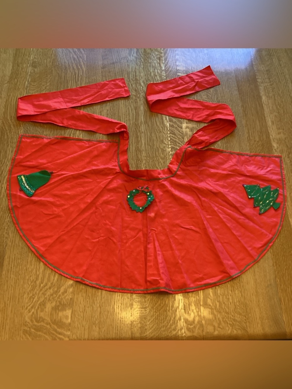Vintage Mid-Century Christmas Half Apron Bell Wreath Tree Rick Rack
